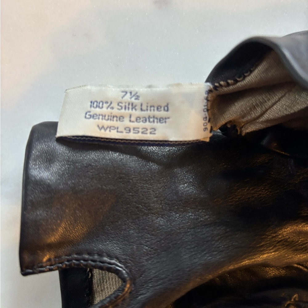 Black Leather Gloves with silk lining